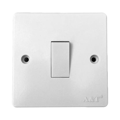 A Box of 10, Single 1 Gang 2 Way Light Switch Plate Faceplates 10 Amp 10A White